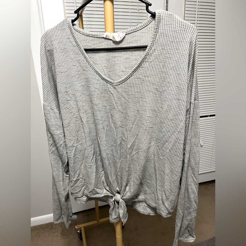 Sage green front knot cropped long sleeve